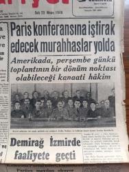 Cumhuriyet Gazetesi - 23 Nisan 1946 - yeni Türkiye'nin doğduğu gün yazan Nadir Nadi Başmakale - 23 Nisan Bayramı milletin kendi mukadderatını kendi eline aldığı günün 26. yıldönümü - Büyük Millet Meclisi reisi Mustafa Kemal Paşa yirmi altı yıl önce 23 Nisan'da meclis binasının balkonunda fotoğraf - dünya barışı ve Türkiye - Başbakan Şükrü Saraçoğlu'nun mühim bir demeci - Paris konferansını iştirak edecek murahhaslar yolda - Sovyet şeflerinin bir arada çekilmiş son fotoğrafları Stalin Molotov ve Lehistan üyeleri beraber Kremlin'de - Kalkınma Partisi lideri Nuri Demirağ Demokrat Parti'ye meydan okuyor - Yahya Kemal ve açık İstanbul milletvekilliği - Maltepe'de üçüncü tank alayının alay günü kutlandı fotoğraf - edebiyat gecesi Şehir Tiyatrosu komedi kısmında - Muammer Karaca Tiyatrosu platin palas - sevgilin ben olacağım filmi Saray sinemasında - Sonsuz Panayır yazan Halide Edip Adıvar Yazı Dizisi - zarfla taşınır yazan Burhan Felek - 23 Nisan 1920 yazan Abidin Daver -Lila Lalauni Konseri