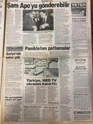 HÜRRİYET GAZETESİ DOĞUM GÜNÜ HEDİYESİ - 10 EKİM 1998 -24 SAYFADIR -Kenan Doğulu-Ayten Görgün-Özlem Çakar-Haldun Sevel-Bill Clinton-Hadi Uluengin-Can Yücel-Bülent-Bülent Ecevit-Yalçın Bayer-Enis Berberoğlu-Mukerrem Kayahan-Necati Doğru-Mehmet Mercan  Bir yarışma öyküsü-Özür diledi arabayı aldı-Bu bir vicdan meselesi-Ne dediler-Kaderim Tanrı’nın elinde-Hong Kong’da İngilizce dersi-Yunanistan Patriot alıyor-ABD Kosova cephesini kuramıyor-Yunan vetosuna AB’den by-pass-Eskişehir’de festival zamanı-Andy Warhol sergisi geliyor-Can Yücel’in cezası bozuldu-Bildirici kitaplarını imzalıyor-Şam Apo’yu gönderebilir-Panikleten patlamalar-Türkiye MED TV ekranını kararttı-Bu kış elektrik kesintisi yok-Mafya siyasetçi zincirini kırın-Yılmaz: Başkanlık sistemi Türkiye’yi maceraya götürür  Karikatür-çizer isimleri: Ustura Kemal-Bin Yaşasın Gazi Paşa-Haldun Sevel-Bülent çiziyor
