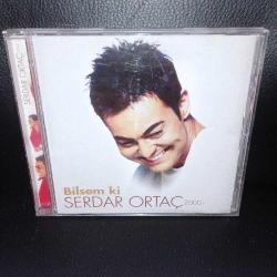 Cd Serdar Ortaç Bilsem ki 2000 albümü. Orijinal. Sorunsuz çalışıyor.