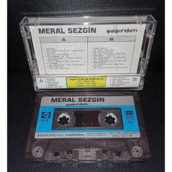 Kaset Meral Sezgin şaşırdım albümü. Orijinal. 1987 Kağıt Baskı. Tertemiz. Koleksiyonluk