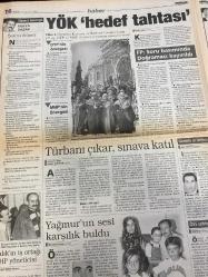 MİLLİYET GAZETESİ DOĞUM GÜNÜ HEDİYESİ - 15 AĞUSTOS 1999 -TAM TAKIM 32 SAYFADIR - Yağmur Duman-Güneri Cıvaoğlu-Ecevit-Erbakan-Erol Yarar-Orhan Koloğlu-Gürcan Bilgiç-Rıdvan Dilmen-Vedat Vatansever-Togay Bayatlı-Lefter-Murat Yakın-Aygün-Boluğ-Gürcan Coşar-Rahim Zafer-Kartal Yiğit-Daum-Fikret Bila-Ercüment İşleyen-Doğan Heper-Melih Aşık-Yalçın Doğan-Talabani-Rızai Okyay-Tolga Şardan-Koh-Carlin-Recep Uzun  Zehir ağı-Suikastçının itirafı-Bedri Bodrum’da-Gözyaşı okul oldu-Güneş ve Ay sevişmesi-Önce Kuran-Sonra tenis-Etek kavgası-Senin dilini koparırım-Putin’e şeriat yargısı-İsveç’te Türk imzası-Şaire alkış çiçek-Ecevit Erbakan hayal görüyor-Borsaya yabancı neşesi geldi-ÖSS sahtekârları-Fener söndü-Karadeniz’de fırtına-Ostenstad’a takip-Tribünde kavga-Karaborsa önlemi-Aygün sürprizi-Rıdvan Dilmen teşhisi koydu-Forvet sıkıntısı çekiyoruz-Seba güven aşıladı-2. Lig’de start günü-Uyuşturucu ağı-Meraklının cezası ölüm-Sokak timleri aman vermiyor-Bir ayda 4 bin 23 kaçağa gözaltı-10 trilyonluk uyuştu