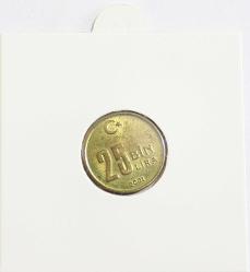 Türkiye Cumhuriyeti  2001 Yılı  25 Bin Lira  ( 9524)