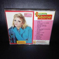 CD 1 Bir numara Kibariye albümü. Bayşu Müzik 1991 pembe bandrollü orijinal dönem baskı albüm. Disk 10 üzerinden 9. NADİR çıkar. koleksiyonluk