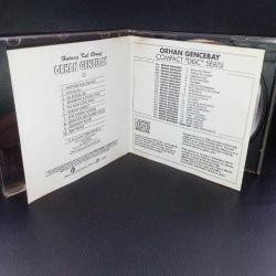 Cd Orhan Gencebay 2 Hatasız Kul Olmaz albümü. Orijinal 1994 Kervan plak sarı bandrollü dönem baskı. Disk tertemiz. NADİR. Koleksiyonluk