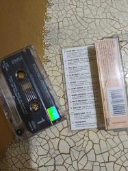 KUSCHELROCK 12 / KASET