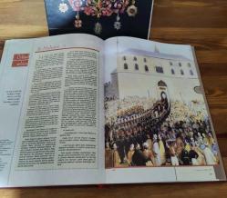 Kuruluşunun 700. Yılında Osmanlı Ansiklopedik Kitap