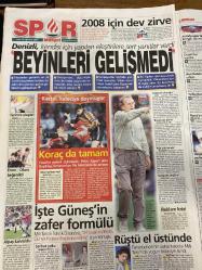 MİLLİYET GAZETESİ DOĞUM GÜNÜ HEDİYESİ - 28 AĞUSTOS 2001 -TAM TAKIM 30 SAYFADIR -Üzeyir Garih-Hasan Cemal-Güneri Cıvaoğlu-Tuncay Özkan-İshak Alaton-Leyla Alaton-Denizli-Emre-Okan-Alpay-Fevzi-Peter Kjær-Nouma-Şenol Güneş-Rüştü-Uğur Meleke-Gürel Yurttaş-Rıza-Aykut-Ersun Yanal-Ali Aydın-Hami-Da Silva-Johnson-Mustafa Denizli-Fuat N.-Hasan N.-Nezih Gürsel-Dinçer Şerefoğlu-Kemal Derviş-Oğuz Saticı-Güngör Uras  Kayıp telefon bir askerde-Ve cinayet yerinde bir kadının kan izi bulundu-Özel Haber-Kanlı çuval komedisi-Üzeyir Amca-MOSSAD da katilin peşine düştü-Beyinleri gelişmedi-Kartal, kaleciye doymuyor-Koraç da tamam-İşte Güneş’in zafer formülü-Rüştü el üstünde-Geliyorlar-Gözaltında bana işkence yaptılar-Baba önce kovuldu sonra çağırıldı-Asansörde iade pazarlığı-Borsa şirketlerinde risk arttı  Telefon, polisleri katile götürebilir-Boğuşma anında bir kadın vardı-Kadın yaralandı ve cinayeti izledi-2008 için dev zirve-Terim’e eleştiri-Emre-Okan beğenildi-Alpay kahroldu-‘Ağır yük bende’-‘Sempatik d