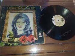 NEŞE KARABÖCEK ÜMİDİM KİRPİKLERİNE LP DÖNEM BASKI