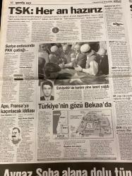 MİLLİYET GAZETESİ DOĞUM GÜNÜ HEDİYESİ - 10 EKİM 1998 -TAM TAKIM 34 SAYFADIR -Demirel-Hatemi-Hüsnü Mübarek-Walesa-Zeynep Oral-Mustafa Doğan-Bierhoff-Halil Özer-Hakan-Ribbeck-Togay Bayatlı-Erhan Telli-Deniz G. Malgir-Nedim Şener-Şeref Oğuz-Fuat Miras-Nejat Koçer-Hasan Aslan-Fuat Yüksel-A. Edip Sirmen-Çetin Şencan  Karışan yanar-Uyuyan dev uyandı-Hatemi’ye mektup-TSK: Hazırız-Tinerci caniler cinayet makinesi-Sınırsız-Üçüncü bir yol bulunmalı-Yılmaz: 99’da krize dikkat-Haydi şimdi Türkiye-Benim yıldızım fazla-Kazanacağız-Ribbeck Hakan tehlikeli-Süper Ümitler-Yeni bir Türkiye-Rosenborg’un gözü şampiyonlukta-Norveç’te hep yeniliyoruz-Federasyon hatadan döndü-PAF takımını yendiler-99’da kriz var, önleminizi alın-Fazilet’e eğitim sizler veriyor-Doğu’ya kültürel hak ve yatırım için müdahale-Küresel krizde 16 riskli ülke-İşadamları enflasyonda ümitsiz  Türkiye komşularıyla sorunları çözecek güç ve kararlılıktadır-Apo’yu bize teslim edin-Suriye ordusu-TSK: Hazırız-The Economist-Yılmaz: 99’da kriz