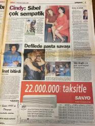 MİLLİYET GAZETESİ DOĞUM GÜNÜ HEDİYESİ - 2 EYLÜL 1998 - TAM TAKIM 36 SAYFADIR -Yeltsin-Veliat Sezai Türkeş-Hasan Yılmaz-Yavuz Donat-Aziz Yıldırım-Doğan Koloğlu-Attila Gökçe-Ulusoğlu-Tugay Kerimoğlu-Mustafa Denizli-Haluk Levent-Zülfü Livaneli-Yaşar Çakmak-Şeref Oğuz-Hakan Tokgöz-Önder Yılmaz-Hanım Gürek Ekonomiye ayar-Vergi topla-FP’de havuz sefası-Ataç’ı Çin gönderdi-Belçika polisine ilk ifade-Yılmaz çeteler bağlantılı-Rekabette dostluk olmaz-Denizli destek istedi-Cehennem Silahı 4-Melekler Şehri-Sihirli Kılıç-Başka Bir Dünya-Terörist-Cindy Sibel çok sempatik-Defilede pasta savaşı-İnat bitirdi-Rusya bile yaptı biz düşünüyoruz-Yılmaz vergide yeni indirimler açıklayacak-Derya Sazak-Haslet Soyöz-Ahmet Aydemir-Abdullah Karakuş-Ahmet Ünal Erkan-Numan Kurtulmuş-Serpil Çevikcan-Taha Akyol-Deniz Bölükbaşı-Cenk Başlamış-Bill Clinton-Boris Yeltsin-Fidel Castro-Güneri Cıvaoğlu Ordudan Erbakan’a yanıt-FP’ye yedek parti geliyor-Kutan her türlü cepheye karşıyız-Fazilet temkinli gidiyor-Fransa tipi Om