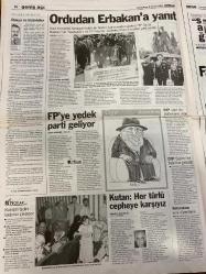 MİLLİYET GAZETESİ DOĞUM GÜNÜ HEDİYESİ - 2 EYLÜL 1998 - TAM TAKIM 36 SAYFADIR -Yeltsin-Veliat Sezai Türkeş-Hasan Yılmaz-Yavuz Donat-Aziz Yıldırım-Doğan Koloğlu-Attila Gökçe-Ulusoğlu-Tugay Kerimoğlu-Mustafa Denizli-Haluk Levent-Zülfü Livaneli-Yaşar Çakmak-Şeref Oğuz-Hakan Tokgöz-Önder Yılmaz-Hanım Gürek Ekonomiye ayar-Vergi topla-FP’de havuz sefası-Ataç’ı Çin gönderdi-Belçika polisine ilk ifade-Yılmaz çeteler bağlantılı-Rekabette dostluk olmaz-Denizli destek istedi-Cehennem Silahı 4-Melekler Şehri-Sihirli Kılıç-Başka Bir Dünya-Terörist-Cindy Sibel çok sempatik-Defilede pasta savaşı-İnat bitirdi-Rusya bile yaptı biz düşünüyoruz-Yılmaz vergide yeni indirimler açıklayacak-Derya Sazak-Haslet Soyöz-Ahmet Aydemir-Abdullah Karakuş-Ahmet Ünal Erkan-Numan Kurtulmuş-Serpil Çevikcan-Taha Akyol-Deniz Bölükbaşı-Cenk Başlamış-Bill Clinton-Boris Yeltsin-Fidel Castro-Güneri Cıvaoğlu Ordudan Erbakan’a yanıt-FP’ye yedek parti geliyor-Kutan her türlü cepheye karşıyız-Fazilet temkinli gidiyor-Fransa tipi Om
