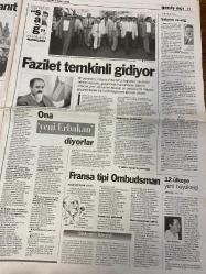 MİLLİYET GAZETESİ DOĞUM GÜNÜ HEDİYESİ - 2 EYLÜL 1998 - TAM TAKIM 36 SAYFADIR -Yeltsin-Veliat Sezai Türkeş-Hasan Yılmaz-Yavuz Donat-Aziz Yıldırım-Doğan Koloğlu-Attila Gökçe-Ulusoğlu-Tugay Kerimoğlu-Mustafa Denizli-Haluk Levent-Zülfü Livaneli-Yaşar Çakmak-Şeref Oğuz-Hakan Tokgöz-Önder Yılmaz-Hanım Gürek Ekonomiye ayar-Vergi topla-FP’de havuz sefası-Ataç’ı Çin gönderdi-Belçika polisine ilk ifade-Yılmaz çeteler bağlantılı-Rekabette dostluk olmaz-Denizli destek istedi-Cehennem Silahı 4-Melekler Şehri-Sihirli Kılıç-Başka Bir Dünya-Terörist-Cindy Sibel çok sempatik-Defilede pasta savaşı-İnat bitirdi-Rusya bile yaptı biz düşünüyoruz-Yılmaz vergide yeni indirimler açıklayacak-Derya Sazak-Haslet Soyöz-Ahmet Aydemir-Abdullah Karakuş-Ahmet Ünal Erkan-Numan Kurtulmuş-Serpil Çevikcan-Taha Akyol-Deniz Bölükbaşı-Cenk Başlamış-Bill Clinton-Boris Yeltsin-Fidel Castro-Güneri Cıvaoğlu Ordudan Erbakan’a yanıt-FP’ye yedek parti geliyor-Kutan her türlü cepheye karşıyız-Fazilet temkinli gidiyor-Fransa tipi Om