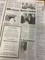 MİLLİYET GAZETESİ DOĞUM GÜNÜ HEDİYESİ - 2 EYLÜL 1998 - TAM TAKIM 36 SAYFADIR -Yeltsin-Veliat Sezai Türkeş-Hasan Yılmaz-Yavuz Donat-Aziz Yıldırım-Doğan Koloğlu-Attila Gökçe-Ulusoğlu-Tugay Kerimoğlu-Mustafa Denizli-Haluk Levent-Zülfü Livaneli-Yaşar Çakmak-Şeref Oğuz-Hakan Tokgöz-Önder Yılmaz-Hanım Gürek Ekonomiye ayar-Vergi topla-FP’de havuz sefası-Ataç’ı Çin gönderdi-Belçika polisine ilk ifade-Yılmaz çeteler bağlantılı-Rekabette dostluk olmaz-Denizli destek istedi-Cehennem Silahı 4-Melekler Şehri-Sihirli Kılıç-Başka Bir Dünya-Terörist-Cindy Sibel çok sempatik-Defilede pasta savaşı-İnat bitirdi-Rusya bile yaptı biz düşünüyoruz-Yılmaz vergide yeni indirimler açıklayacak-Derya Sazak-Haslet Soyöz-Ahmet Aydemir-Abdullah Karakuş-Ahmet Ünal Erkan-Numan Kurtulmuş-Serpil Çevikcan-Taha Akyol-Deniz Bölükbaşı-Cenk Başlamış-Bill Clinton-Boris Yeltsin-Fidel Castro-Güneri Cıvaoğlu Ordudan Erbakan’a yanıt-FP’ye yedek parti geliyor-Kutan her türlü cepheye karşıyız-Fazilet temkinli gidiyor-Fransa tipi Om