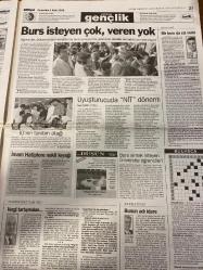 MİLLİYET GAZETESİ DOĞUM GÜNÜ HEDİYESİ - 3 EYLÜL 1998 - TAM TAKIM 32 SAYFADIR -Mesut Yılmaz-Deniz Baykal-Gürbüz Çapan-Alaattin Çakıcı-Hasan Pulur-Harun Gürek-Önder Yılmaz-Zülfikar Doğan-Şeref Oğuz-Abbas Güçlü-Onay Yılmaz-Tamer Heper Bankalara 900 trilyonluk nefes-Uyuşturucu ajanları-Bilgi şöleni başladı-G.Saray ayağa kalktı-Denizli’nin 8 bankosu-Burs isteyen çok veren yok-Uyuşturucuda NİT dönemi-Son yolculuk-Sarhoşun mangalı mahalle yakıyordu-Bankalar istediklerini aldı-Sakıp Sabancı-Osman Pezer-Hamdi Dumlupınar-Hamdi Yasak Genel seçimi ertelemek lazım-Gelişen piyasaların hızlı hisseleri-Çapan’a varoş kurşunu-Sakık’tan PKK’ya silah bırakın çağrısı