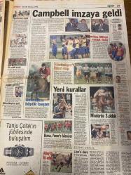 MİLLİYET GAZETESİ DOĞUM GÜNÜ HEDİYESİ - 28 TEMMUZ 1998 - TAM TAKIM 28 SAYFADIR -Melih Aşık-Ercan Akyol-Turhan Selçuk-Yavuz Donat-Abdülkadir Akarsu-Mehmet Keçeciler-Sami Kohen-Serhat Oğuz-Orhan Sungurlu-Ertuğrul Erbaş-Abdullah Karakuş-Zülfikar Doğan-Şeref Oğuz-Yalim Erez-Ali Erdemir-Doğan Heper-Erdal İnönü-Kürşat Yılmaz-Kenan Evren-Çevik Bir-Murat Yetkin Hem ağlarım hem giderim-Firarî Yılmaz’ın ilginç ilişkileri-Kravatsız zirve-Campbell imzaya geldi-Yeni kurallar-5 milyarınız olsaydı-Şimdi de tarım başarısı-Evren Çevik Bir iyi asker-Afta kapsam tartışması-Yılmaz’ın ilginç bağlantıları-Metin Toker-Taha Akyol-Nilgün Cerrahoğlu-Güneri Cıvaoğlu-Taki Berberakis-Tuna Sakallı-Abbas Güçlü-Tamer Heper Kravat­sız diplomasi-Avrupa Konferansı’na katılın-Demirel’den mektup-Pangalos’un cambazlığı-Castro ABD’ye işbirliği önerdi-Şahab 3 havada infilak etmiş-İhalelerde hedef şaştı-Yaz kampları öğrencilerin gözdesi