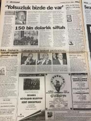 MİLLİYET GAZETESİ DOĞUM GÜNÜ HEDİYESİ - 28 KASIM 1998 - TAM TAKIM 38 SAYFADIR -Mesut Yılmaz-Gerhard Schröder-Massimo D’Alema-Tansu Çiller-Sema Emiroğlu-Zehra Güngör-Fevzi Aksoy-Togay Bayatlı-Toshack-Mustafa Denizli-Hülya Avşar-Nurdan Akmer-Ziya Küçüker-Cenk Başlamış-Hasan Pulur-Lejla Atişman-Sadrettin Kaya-İbrahim Yüksel Almanya istemiyor-Çiller beklemede-Dalai Lama sürgündeki lider-İki yüzlü Juventus-Toshack yine suçladı-Benden iyisi yok-Yolsuzluk bizde de var-Erdal İnönü kararını verdi Yokum-Nicolas Cage-Gary Sinise-Cem Yılmaz-Mazhar Alanson-Jamie Lee Curtis-Samuel L. Jackson-Kevin Spacey-Turhan Selçuk-Fikret Bila-Zehra Güngör-Ferit Demir-Melih Aşık-Ercan Akyol-Yalçın Doğan-Hasan Cemal-Ayşegül Aydıngün-Mehmet Burucu-C. Hüsnü Erkan Yılan Gözler-Her Şey Çok Güzel Olacak-Korku Bayramı-Arabulucu-Şaşırtan açıklamalar-Bosna usulü yargılama-Öcalan intihar ederdim-Terörün tanığı Sakık-PKK katliamlarına internette site-Protesto türbesi