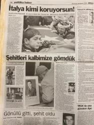 MİLLİYET GAZETESİ DOĞUM GÜNÜ HEDİYESİ - 30 KASIM 1998 - TAM TAKIM 34 SAYFADIR -Bülent Ecevit-Deniz Baykal-Mesut Yılmaz-Kürşat Tüzmen-Hamid Akın-Refik Baydur-Güngör Uras-Zehra Güngör-Ferit Şen-Perihan Garonkuloğlu-Ahmet Şimşirgil-Şeref Oğuz-Vedat Danacı-Gürcan Bilgiç-Ahmet Çakar-Feyyaz Uçar-Yusuf Namoğlu-Fatih Terim-Murat Yalman-Gürhan Türe-Kartal Yiğit-Ömür Avcı-Adnan Bulut-Ahmet Yılmaz-Nuri Cıngıllıoğlu-Süleyman Demirel-İsmail Cem-Hikmet Uluğbay-Kemal Gürüz-Mustafa Yıldırım-Mehmet Şahin-Kürşat Dilek-Faruk Demir-Ferhan Şensoy-Rüştü Dağlaroğlu-Vedat Okyar-İtalya utansın!-Apo’ya kucak açan Roma bu insanlık suçunu daha ne kadar seyredecek-ANAP-DYP anlaşmalı-Fener dört dörtlük-Önemli olan üç puandı-Potada tarihi performans-Toshack’ın sürprizi-Milne: Motivasyon eksik-Lucent bin yılı değiştiriyor-Patron başkanını arıyor-Yapacaklarım henüz bitmedi-Artık TİSK’in de değişmesi lazım-Kahramanmaraş’ta her şeye rağmen iplik tesisleri çalışıyor-Halka şekerli kazık
