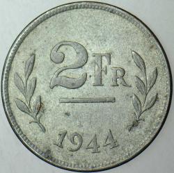 BELÇİKA 2 FRANK 1944 II. DÜNYA SAVAŞI İŞGAL KUVVETLERİ BASIMI-1943 AMERİKA 1 CENTLERİN PULLARINA BASILMIŞTIR. ÇİLALTI.