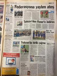 MİLLİYET GAZETESİ DOĞUM GÜNÜ HEDİYESİ - 9 EKİM 1998 - TAM TAKIM 34 SAYFADIR -Bülent Ecevit-Bill Clinton-Can Serpil-Hamdi Saran-Hansjörg Kretschmer-Oral Sander-Ahmet Taner Kışlalı-Tuncer Karamustafaoğlu-Ahmet Taner-Yılmaz Güney-Demet Akbağ-Sergen Yalçın-Mustafa Denizli-Fatih Terim-Joachim Löw-Zeki Domag-Doğan Koloğlu-Dario Porsemay-Ersoy Özdem-Kartal Yiğit-Halil Özer-Fuat Kars-Vedat Yavuzer-Ömer Üründül-Vedat Danacı-Şeref Oğuz-Perihan Çakıroğlu-Ecevit: Çok beklemeyiz-Clinton için azil süreci başladı-Caniler yakalandı-Sırplarda savaş paniği-Demirkan’a Alman Liyakat Nişanı-Denizli’nin jokeri Sergen-Almanlar tedirgin geldi-Keşke Beşiktaş çıkmasaydı-İstanbul’da tatilde gibiyim-Federasyona yaylım ateş-Tahkim’den Fener’e indirim-Trabzon’da birlik çağrısı-Sanayicinin kriz teyakkuzu-Haydi vur kendini alışverişe-Enerjide devrime ilk imza