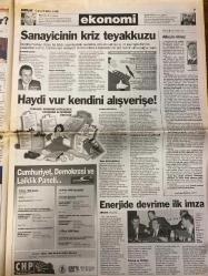 MİLLİYET GAZETESİ DOĞUM GÜNÜ HEDİYESİ - 9 EKİM 1998 - TAM TAKIM 34 SAYFADIR -Bülent Ecevit-Bill Clinton-Can Serpil-Hamdi Saran-Hansjörg Kretschmer-Oral Sander-Ahmet Taner Kışlalı-Tuncer Karamustafaoğlu-Ahmet Taner-Yılmaz Güney-Demet Akbağ-Sergen Yalçın-Mustafa Denizli-Fatih Terim-Joachim Löw-Zeki Domag-Doğan Koloğlu-Dario Porsemay-Ersoy Özdem-Kartal Yiğit-Halil Özer-Fuat Kars-Vedat Yavuzer-Ömer Üründül-Vedat Danacı-Şeref Oğuz-Perihan Çakıroğlu-Ecevit: Çok beklemeyiz-Clinton için azil süreci başladı-Caniler yakalandı-Sırplarda savaş paniği-Demirkan’a Alman Liyakat Nişanı-Denizli’nin jokeri Sergen-Almanlar tedirgin geldi-Keşke Beşiktaş çıkmasaydı-İstanbul’da tatilde gibiyim-Federasyona yaylım ateş-Tahkim’den Fener’e indirim-Trabzon’da birlik çağrısı-Sanayicinin kriz teyakkuzu-Haydi vur kendini alışverişe-Enerjide devrime ilk imza
