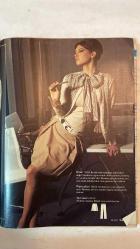 BURDA ELBİSE PATRONLU DERGİ - AĞUSTOS 2007  - MEHMET Y. YILMAZ – BERNA ÖZBEN AKIN – ÖZGÜR ALEV TEZCANLI – HANNELORE AZRAK – GÜLDEREN PAMİR – SELMA ÖVET BERBER – İREM AKKAYA ZÜMBÜLYUVA – ERDAL İPEKEŞEN – ZİYNET ATTİLA – YEŞİM DENİZEL – MURAT KÖKSAL – ORHAN TAŞKIN – DİDEM KURUCU – SERVET KAVASOĞLU – CEM M. BAŞAR – NEYRAN ÇINAR – BELKİS GÜDÜL – NUSRET KIRIMLIOĞLU - HER TİPE, HER STİLE UYGUN ÇARPICI GİYSİLER – ÖZEL BÖLÜM: HAMİLE VE BEBEK MODASI – SEZONUN TRENDİ: KARELER – ELBİSE, ETEK, BLUZ MODELLERİ – BÜYÜK BEDENDE DENİM KOLEKSİYONU – YARATICI FİKİRLER: MODANI YARAT – 2007 SONBAHAR KREASYONU: ŞIKLIK AYRINTIDA GİZLİ – ÖZEL TASARIM: ZARİF GECE ELBİSESİ – MİDYE KABUKLARINDAN AKSESUARLAR – GÜNCEL MODA: MASKÜLEN KESİMLER VE SİYAH – HAFTA SONU: EKOSE ELBİSE, KAP, KADİFE PANTOLON – TEMEL PARÇALAR: MODERN VE ELEGAN KIYAFETLER – RENK TRENDLERİ: YEŞİL TONLARI – BÜYÜK BEDEN: JEAN MODASINDA ESPRİLİ DETAYLAR – STİL: KISA CEKET VE PLİLİ ETEK – EKSTRA: GÜNDELİK VE ABIYE HAMİLE KIYA –  TAM TAKIM 66 SAYFA