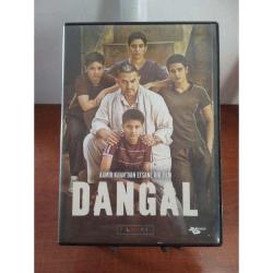 Dvd Dangal. Aamir Khan. Türkçe dublaj ve altyazı seçenekli, disk temiz. Orijinal. Koleksiyonluk.
