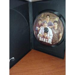 Dvd Dangal. Aamir Khan. Türkçe dublaj ve altyazı seçenekli, disk temiz. Orijinal. Koleksiyonluk.