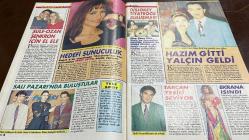 MİLLİYET OSCAR MAGAZİN TV DERGİSİ - SAYI : 33 - YIL: 1 - 22 MAYIS-28 MAYIS - TV PROGAMLARI - JOAN COLLINS - YASEMİN KOŞAL - FARAH FAWCETT - CESUR VE GÜZEL'DE MUHTEŞEM DOĞUMGÜNÜ - ELİF ILGAZ - TEVFİK YENER - GASTON THORN - MÜGE ORUÇKAPTAN - ŞULE OZAN SENKRON İÇİN EL ELE - DİSJOKEY TİYATROCU BULUŞMASI - TARIK TARCAN - GÜLNİHAL - TEKİN ARAL - EDA DOĞAN - CAN OKANAR - NAİM AKGÜN - ADNAN ADVAN - MURAT ATIL - LEYLA YARATSAN - ESRA ZEYNEP - ÖMER ÖNDER - NURŞAH OKTAY - NEŞE ERBEK - ALEXANDER KEY - TANER DEDEOĞLU - TRT 1 - TRT 2 - TRT INT - TRT AVRASYA - TRT 3 - KANAL 6 - BUZDAKİ AJAN - ALMANCININ KARISI - YAĞMUR ALTINDA BİR KEDİ - ANAHTAR BENDEDİR - KATİL KÖPEKBALIĞI - BEŞ DAKİKADA BEŞİKTAŞ - ÖLDÜREN POZLAR - GEDDA - ÇÖL ÇİÇEĞİ - SHOW TV - RTL PLUS - SAT 1 - PRO 7 - TB 5 - VNN - ALİ BABA VE KIRK HARAMİLER - SOLO - GARİP Bİ İZDİVAÇ - SAVAŞ KUŞLARI - JANDARMA NEW YOKRTA - BİTİRİMLER SINIFI - ÖLÜM SATANLAR - GEMİDE TÖRÖR - ŞANS ESERİ - CEHENNEMİN KIYISINDA - REYHAN - KIZGIN ADAM - SAHİPSİZLER - G