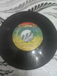 Nuri SESİGÜZEL gurbet elin taşına – karaymış yazım thm 45 lik