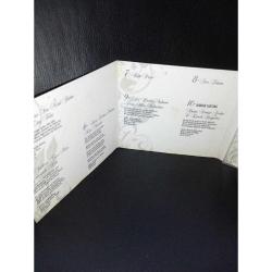 CD Bülent Ersoy Türk Sanat Müziği konseri 3 albümü. Disk temiz. Digipak in içinde sararmış yerler var.