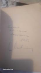 Söyleşi ve seçme şiirler antolojisi imzalı