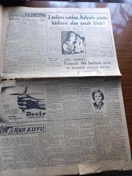 Cumhuriyet Gazetesi - 18 Kasım 1954 - acele işe yazan Nadir Nadi Başmakale - hükümet şekere dair haberleri yalanlıyor - Cumhurbaşkanı General Nagip istifa ediyor fotoğraf - Karadeniz ve Akdeniz'de NATO savunma faaliyeti - Lord Mountbatten dün akşam başvekil Adnan Menderes ile bir arada fotoğraf - millet gazetesi sahibi 8 ay hapse mahkum oldu - Von Papen'i öldürmek emrini alan Sovyet Ajanı - hazine Dünya gazetesi aleyhine dava açıyor - Yahya Kemal ve sonbahar yazan Cahit Tanyol - hapishanede gazeteci yazan Burhan Felek - Malatya'da Atatürk mitingi - paydos filmi elhamra sinemasında - Beşiktaş dün Beyoğlusporu 3 1 mağlup etti - Kasımpaşa İstanbulspor maçı yarın yapılıyor - Jeronimonun Oğlu filmi Lale sinemasında - 1001 kuyu yazan Va Nü yazı dizisi -  Zoraki Diplomat yazan Yakup Kadri Karaosmanoğlu Yazı Dizisi - Antalya'da bulunan tarihi eserler - 2 milyon satılan İtalya'da günün hadisesi olan yasak kitap Romalı Dilber - kız liseleri voleybol maçında Çamlıca İstanbul lisesini 2-0 yendi