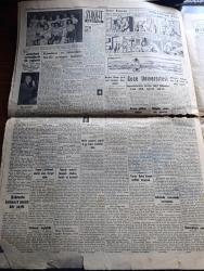 Cumhuriyet Gazetesi - 18 Kasım 1954 - acele işe yazan Nadir Nadi Başmakale - hükümet şekere dair haberleri yalanlıyor - Cumhurbaşkanı General Nagip istifa ediyor fotoğraf - Karadeniz ve Akdeniz'de NATO savunma faaliyeti - Lord Mountbatten dün akşam başvekil Adnan Menderes ile bir arada fotoğraf - millet gazetesi sahibi 8 ay hapse mahkum oldu - Von Papen'i öldürmek emrini alan Sovyet Ajanı - hazine Dünya gazetesi aleyhine dava açıyor - Yahya Kemal ve sonbahar yazan Cahit Tanyol - hapishanede gazeteci yazan Burhan Felek - Malatya'da Atatürk mitingi - paydos filmi elhamra sinemasında - Beşiktaş dün Beyoğlusporu 3 1 mağlup etti - Kasımpaşa İstanbulspor maçı yarın yapılıyor - Jeronimonun Oğlu filmi Lale sinemasında - 1001 kuyu yazan Va Nü yazı dizisi -  Zoraki Diplomat yazan Yakup Kadri Karaosmanoğlu Yazı Dizisi - Antalya'da bulunan tarihi eserler - 2 milyon satılan İtalya'da günün hadisesi olan yasak kitap Romalı Dilber - kız liseleri voleybol maçında Çamlıca İstanbul lisesini 2-0 yendi