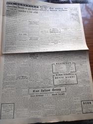 Cumhuriyet Gazetesi - 7 İkincikanun (Ocak) 1943 - müttefikler arası fikir anlaşmazlığı mı Cumhuriyet Başmakale - Rus Alman harbi'nde bir Alman İleri mevziii ateş esnasında fotoğraf - Varlık vergisi borcunu vermeyen vergi mükellefleri - şark cephesinde bütün cephe boyunca çok şiddetli muharebeler oluyor - bir Alman gazetesi Türkiye bu savaşın galipleri arasındadır - fakir halka ucuz ekmek - Dün mecliste beyanatta bulunan Ticaret Vekili Behçet Uz fotoğraf - çok mühim bir kanun layihası - Şimali Afrika'da bir Mihver motorlu kolu tayyarelerin himayesi altında ilerliyor fotoğraf - Von Papen geri mi çağırılıyor - beyazıt'ta tesis edilen çocuk bakımevinde şimdilik 22 yavruya bakılıyor Fotoğraf - Katalin Karady Cürmümeşhud ses sinemasında - askeri vaziyet yazan H. Emir Erkilet Yazı Dizisi - Balcı hanı yangını tahkikatı bitti - cambazhane perisi saray sinemasında - Clark Gable silah altında fotoğraf - Abdurrahman Naci Demirağın Kızılay'a bir teberru - Tahran'da gazetelerin çıkması yasak mı