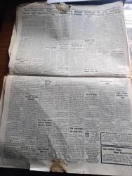 Cumhuriyet Gazetesi - 6 Ocak 1954 - radyo nasıl olsun yazan Nadir Nadi Başmakale - Kahire rezaleti bütün dünyada esefle karşılandı - büyükelçimiz ve ateşemiliterimiz Mısır devlet adamı ile görüşürken fotoğraf  - Mısır'dan Türk Büyükelçisi Fuat Hulusi tugay'ın hudut dışı edilmesi -  Bir yolcu uçağımız Lapseki civarına düştü Kaptan pilot makinist ve yolculardan iki kişi yanarak öldü - Genç demokratlar teşkilatı - Türkiye İspanya maçı bugün Madrid'de yapılıyor - Vefa 2 Emniyet 1 Fotoğrafı - Türkiye'nin iktisadi kalkınması ve Amerika - Alman başbakanı Adenauer Türkiye'ye geliyor - Batı ile Doğu arasında Ticaret - Mısır'daki acayip işler yazan Burhan Felek - Garanti Bankası - hak yerini buldu filmi Yıldız sinemasında - Aşk çağı filmi Çemberlitaş sinemasında - Eflatun bey ve Rakım Efendi yazan Ahmet Mithat Efendi Yazı Dizisi - San Remo basketbol turnuvası neticeleri - İstanbul Ankara Radyosu Programı - çöller melikesi filmi Marmara Alemdar ve Alkazar sinemalarında - Bulmaca