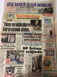TERCÜMAN GAZETESİ  - 8 KASIM 1985 - SADECE 2 SAYFADIR -Celal Bayar-Taha Akyol-Evren-Mehmet Akif-Özal-Ahmet Kabaklı-Nazlı Ilıcak-Rauf Tamer-Gürkan-Hakkı Hataylı-Nihau-Cinci Alimhan-Celal Gürsoy-Refik Erduran-Fikret Bayır-Yeni Demokrasinin Perde Arkası-Fetvayı 12 Eylül’den üç gün önce verdim-Yıkıcı ve bölücülere karşı uyanık olalım-HP fırtına eşiğinde-Avrupa terörizminin 5 kilit adamı yakalandı-Nihau’dan Merhaba’ya-Pekin Üniversitesi’nde Türkoloji bölümü kuruluyor-Sayın Özal’la-Düşündürdükleri