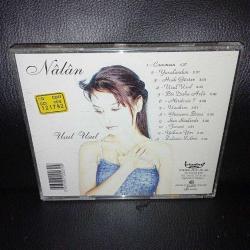 CD Nalan usul usul albümü. Orijinal. 1997 sarı bandrollü dönem albüm. Sorunsuz çalışıyor