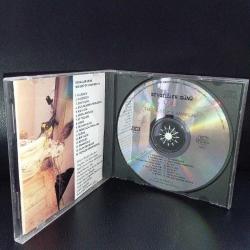 Cd İlhan İrem sevgililer günü / The Best Of İlhan İrem 1. Orijinal 1995 kırmızı bandrollü dönem baskı albüm. Sorunsuz çalışıyor.