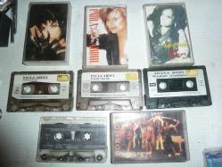 YABANCI MÜZİK KASET 65 ADET 5 ÜNÜN KABI YOK MICHAEL JACKSON MADONNA U2 GİBSY KİNGS YUSUF İSLAM CELİLE DİON PAULA ABDUL BON JOVİ DİANA ROSS VE 39 ADEDİ ÖZEL DOLDURMA KAYIT+ÜCRETSİZ KARGO