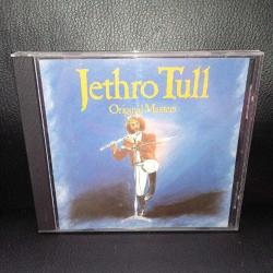 Cd Jethro tull original masters albümü. İtalya baskı çok iyi durumda koleksiyonluk