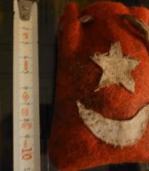 ESKİ KEÇE KESE. AY YILDIZLI. NADİR.