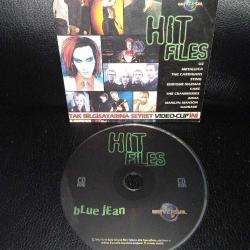 Cd Rom Hit Files, Blue Jean. Metallica, Marilyn Manson, U2, Sting, Enrique Iglesias, Cranberries, Garbage... Çalışmasını etkilemeyen çizikler var