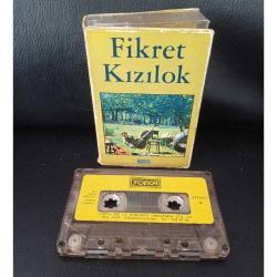 Kaset Fikret Kızılok Zaman Zaman albümü. Yonca 1982 özel kapaklı NADİR baskı. kasette yazı var. Baştan sona dinlendi sorunsuz