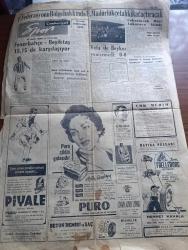 Cumhuriyet Gazetesi - 5 Ekim 1958 - Dikkat Edilecek Nokta Yazan Nadir Nadi Başmakale - Başbakan Adnan Menderes Diyanet İşleri Reisi Eyüp Sabri Hayırlıoğlu fotoğraf - Diyanet İşleri Reisi Eyüp Sabri Hayırlıoğlu'nun İstifası Bekleniyor -   Adnan Menderes İETT'nin Zamlarını Fazla Buldu - Dumlupınar Denizaltısı'na Dalış - Devlet Tiyatroları İçin Verilen Yeni Kararlar - İnkılapların Banisi Atatürk Eyüp Sabri Hayırlıoğlu'nun Karşısına Dikiliyor - Osmanlı Donanmasının Tarihinde Karanlık Sayfalar Yazan Cemalettin Saraçoğlu Yazı Dizisi - De Gaulle'ün Sabrı Yazan Hasan Ali Yücel Köşe Yazısı - Otobüste Harem Ve Selamlık - Haftanın Şakaları Yazan Burhan Felek - Eğlenceler Köşesi - İsrail Ormanlarının Robin Hood'u Derleyen M. Kenan Kan Yazı Dizisi - 1958 1959 Yunus Nadi Armağanı Röportaj Müsabakası Gari Köyü Yazan Eldem Ergenekon - Fenerbahçe Beşiktaş 15.15 de Karşılaşıyor - Fenerbahçe Kaptanı Naci Erdem - Basın Toplantısında Orhan Şeref Apak Dedi Ki Hakemlerimiz Beklenen Başarıyı Gösteremediler