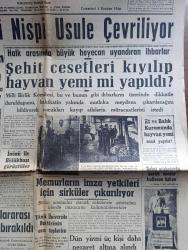 Cumhuriyet Gazetesi - 4 Haziran 1960 - ilk hedef seçim olmalıdır yazan Nadir Nadi Başmakale - Seçim Sistemi Nispi Usule Çevriliyor - Cemal Gürsel'in Amerikan Basınına Beyanatı - Şehit Cesetleri Kıyılıp Hayvan Yemi Mi Yapıldı - Et Ve Balık Kurumunda Hayvan Yemi Nasıl Yapılır fotoğraf - İsmet İnönü İle Osman Bölükbaşı Görüştüler - İstanbul Teknik Üniversite Rektörü Profesör Doktor Fikret Narter'in Basın Toplantısı - Adnan Menderes'in Kasalarında Arama - Yassıada'ya Götürülen Sabıklar Karaborsadan İlaç Temini İstiyorlar - Yıldızlar Mahallesinde Komiserdim Beverly Hills Yazan Clinton Anderson Yazı Dizisi - Dümensiz Gemi Yazan Rikkat Köknar Yazı Dizisi - Nikita Hrutçev Rusya'nın Yeni Silahsızlanma Planını Açıkladı - Resimli Roman Başkasının Günahı Çizen Yves Sayol - Adını Kaybeden Adam Çeviren Hatice Vildan - Balkan Güreşlerinden Milli Takımımız Çekildi - Ankara'da Polis Kurşunu İle Delik Deşik Olan Fakülte Duvarları - Demokrat Parti'nin Üniversiteye Siyaset Sokan Adamı Samet Güldoğan
