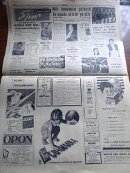 Cumhuriyet Gazetesi - 6 Mayıs 1958 - gezi notları 6 ağaçlar yazan Nadir Nadi Başmakale - yevmiyeli personel tasfiye ediliyor - büyük bebek gazinosunda yangın çıktı - liselerde askerlik kampları önümüzdeki ders yılı açılacak - mecliste dünkü tartışma - Brüksel Fuarındaki Türk pavyonu fotoğraf - fener'deki Yuvakimyon Rum Lisesi ile Sultanselim kız Enstitüsü öğrencileri arasında kavga sebebiyle tahkikat açıldı - Şair Behçet Kemal Çağlar Ayvalık camii'nde vaiz verdi fotoğraf - Üsküdar vapuru bugün limanımıza geliyor - Kıbrıs'ta Türklere karşı açılan iftira kampanyası - Ayasofya yolunda bulunan mozaikler yazan Samih Nafiz Tansu - Üçüncü Alev yazan Nihal Karamağaralı Yazı Dizisi - umumi nakliyatı nasıl ayarlamalı yazan Burhan Felek - meşhur balerin Margot Fonteyn Ankara'da fotoğraf - Aziz Nesin ilanı - Alaattin Güneş ile ihtilafa düşen Fenerbahçe kız takımı toptan istifa edecek fotoğraf - Mustafa Türk atletizm ajanı oldu fotoğraf - İsrail Romanya basketbol maçını idare eden Turgut Atakol