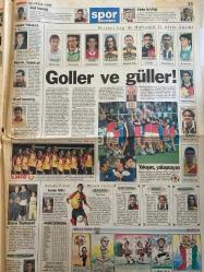 MİLLİYET GAZETESİ DOĞUM GÜNÜ HEDİYESİ - 15 EYLÜL 1998  - TAM TAKIM 34 SAYFADIR -Sami Kohen-Güneri Cıvaoğlu-Gürcan Bilgiç-Ömer Üründül-Halil Özer-Attila Gökçe-Kartal Yiğit-Tankut Antıkacıoğlu-Ragıp Tekin-Hakan Şükür-Süleyman Seba-Rüştü Reçber-Löw-Fatih Terim-Hakan Ünsal-Yavuz Donat-Murat Kiray-Birsen Altuntaş-Jennifer Lopez-Helen Hunt-Billy Crystal-Sezen Aksu-Kıvanç Tatlıtuğ Türban korsanı-Ecel teri döktürdü-Tahrikten teröre-Hindistan’la 3 anlaşma-Aç kapıyı Fener-Löw sabır istiyor-Tarih yazacağız-Devler arasına gireceğiz-Hakan 9 takıma bedel-Goller ve güller-Beşiktaş’ın kalesi düştü-Futbola elektronik göz-Bu gurur Türkiye’nin-Hunt’a ikinci Oscar TV’den-Kıskanılan son bomba-Sezen Alevi filminde-Sporola-karikatürcü İslam Çupi