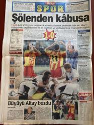 MİLLİYET GAZETESİ DOĞUM GÜNÜ HEDİYESİ - 13 MAYIS 2000  - TAM TAKIM 34 SAYFADIR -Doğan Heper-Hasan Cemal-Hikmet Bila-Çetin Özek-Köksal Bayraktar-Temel Karasay-Yaşar Saygı-Sina Koloğlu-Atila Gökçe-Halil Özer-Ahmet Çakar-Murat Ağca-Bilal Meşe-Nihat Geven-Nurdan Akıner-Bülent Uluer-Hasan Pulur-Hilmi Yavuz-Attila İlhan-Hilmi Yavuz-Zeki Alasya-Metin Akpınar-Madeline Albright-Cenk Başlamış-Zeynep Oral Savcının gafleti-Köprüleri attılar-Allahaismarladık-Annenize ne aldınız-Şölenden kabusa-Büyüyü Altay bozdu-İstanbulspor’a dost eli-Antalya istediğini aldı-Yıldız Kenter Aydınlardan korkarım-Beklan Algan ilk kez soyunmuyor-Fenerbahçe ve kaptanı-Attila İlhan suç işliyor-FBI’dan casus gazeteci alarmı-Albright Cadı avına gerek yok-Putin demokrasisine ilk darbe-Ödül barış için çalışan tüm annelerin-Söz Savcının-karikatürcü Hasan Kaçan
