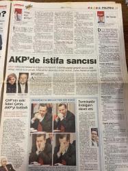 MİLLİYET GAZETESİ DOĞUM GÜNÜ HEDİYESİ - 31 ARALIK 2004  - TAM TAKIM 34 SAYFADIR -Ahmet Kıymaz-Osman Müftüoğlu-Ayşegül Aydoğan-Hakan Kırkçoğlu-Ercan Akyol-Fikret Bila-Gökçer Tahincioğlu-Ezhelan Üstünkaya-Müyesser Güneş-Hilmi Özkök-Hasan Cemal-Güneri Cıvaoğlu-Sefer Karacan-Sefa Karacan-Reyhan Balandı-Burhanettin Çoban-Akın Aydın-Ahmet Milker-Adem Atlan-Arnold Schwarzenegger-İlyas Müftüoğlu-Ayşe Mesçi-Nihayi Örsan-Gaye Hav Hav-Okan Bayülgen-Ayça Şen-Gani Müjde-Kadir Çöpdemir-Esra Ceyhan-Ebru Gündeş-Levent Kırca-Oya Başar-Emrah-Gülben Ergen-Deniz Seki-Zuhal Topal-İzel-Şebnem Dönmez-Muazzez Ersoy-Orhan Gencebay-Türkan Şoray-TRT’nin kozu 15 trilyon-Semra Hanım ile 2005-Yeni yıla Gülben Ergen ve Emrah’la-Yeni yıla İbo ile giriyor-Sürpriz ziyaretçiler-AKP’de istifa sancısı-CHP’nin eski lideri Çetin AKP’yi kutladı-Erdoğan’ın Meclis’teki bir günü-Terminatör Erdoğan’ı davet etti-Sol suçlu muydu-Ayrımcılık olmasın-Yılbaşı ekranı-Milyonlara veda-Kızıltepe’de bir bilmece daha-Genç kalma formülleri-M