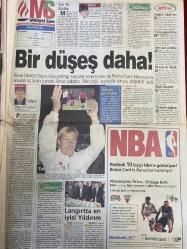 MİLLİYET GAZETESİ DOĞUM GÜNÜ HEDİYESİ - 4 EKİM 2003 - TAM TAKIM 30 SAYFADIR -Recep Tayyip Erdoğan-Cem Uzan-Hülya Avşar-Tarkan-Hasan Cemal-Güneri Cıvaoğlu-Fikret Bila-Tuncay Özkan-Rıdvan Dilmen-Erdoğan Şenay-Yusuf Yıldırım-Bilal Meşe-Şenol Güneş-İlhan Mansız-Emre Aşık-David Beckham-Sergen Yalçın-Fatih Terim-Hakan Şükür-Metin Akçaabat-Efevi Aksoy-Kemal Uzan-Hakan Uzan-Yavuz Uzan-Güngör Uras-Semra Pelek-Bir düşüş daha-Ada havası yaradı-Kartal hasar aldı-Kral’dan ilginç itiraf-Cim-Bom’a Şükür müjdesi-Ülkerspor’un adı yetti-Paralar kaçıyor-Enflasyon tuş oldu-Yurtdışına para kaçırıyorlar-7 katrilyon halkın sırtında-Uzanlar artık tüm dünyada aranacak